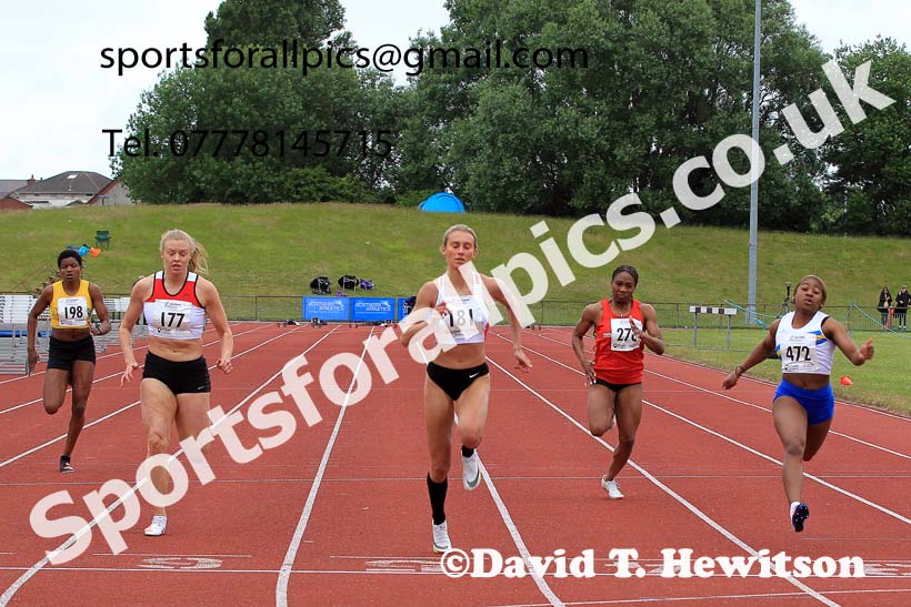 Senior womens 100 metres, 2022 Northern Senior and Under-20 Champs., Wavertree Athletics Centre, Liverpool. Photo: David T. Hewitson/Sports for All Pics